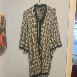 Abercrombie & Fitch Green and White Plaid Button Down Shirt